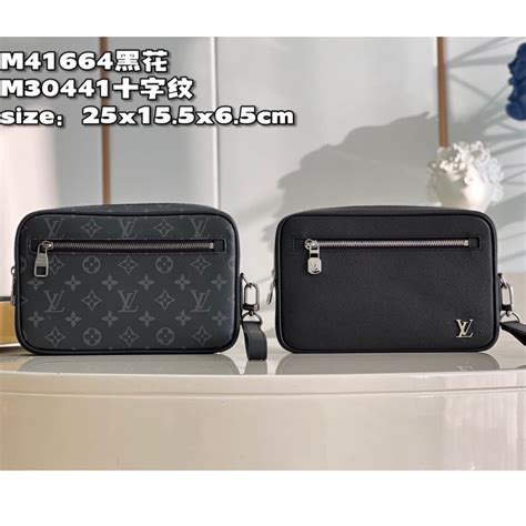 lv pochette ราคา
